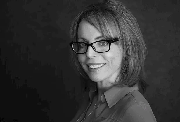 Portrait of Amy Driskill, licensed clinical Marriage and Family Therapist and Somatic Experiencing Practitioner, specializing in trauma and relationship therapy